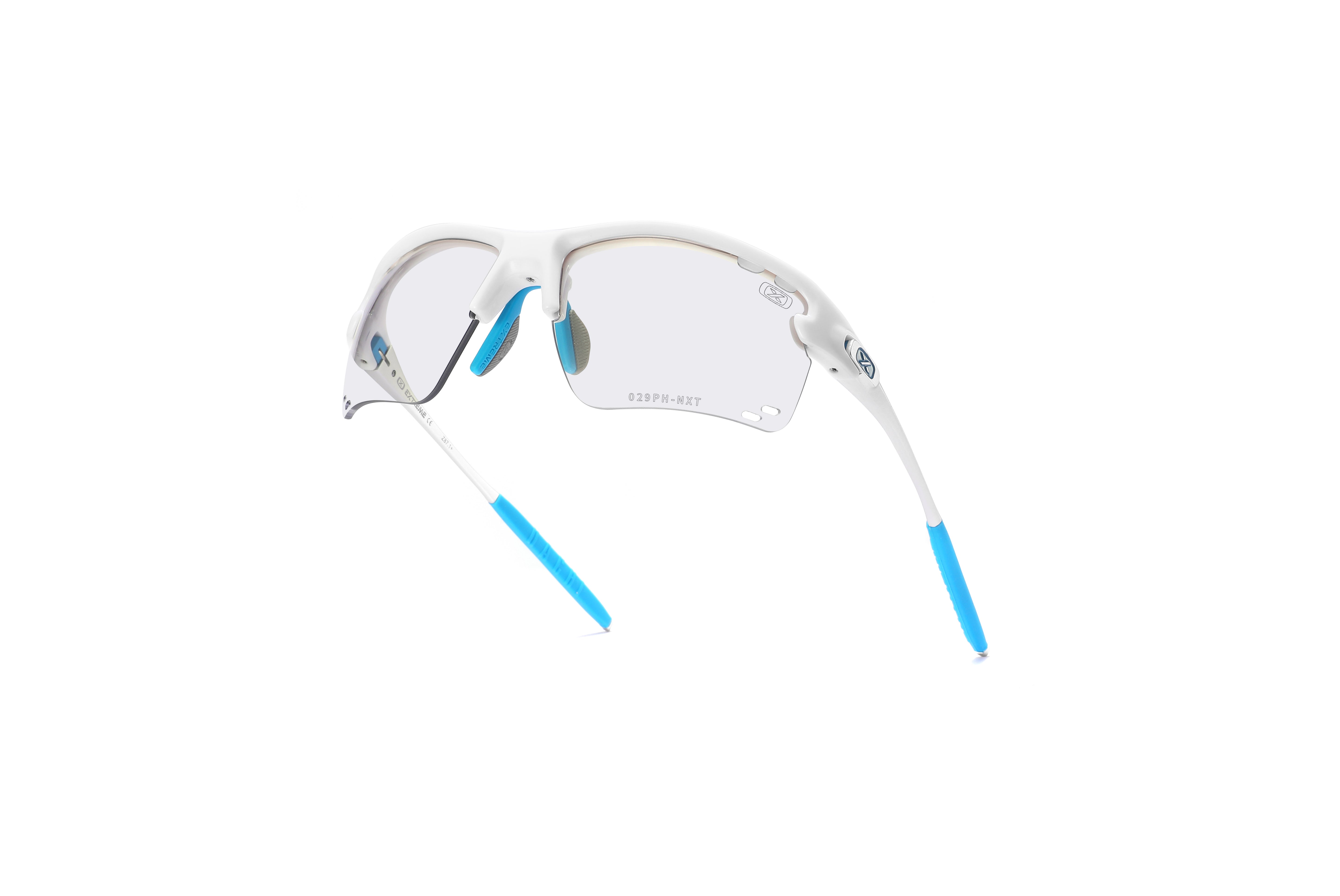 OACHI 6023 לבן מבריק עדשה מתכהה בשמש